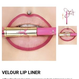 Jeffree Star velour lip liner